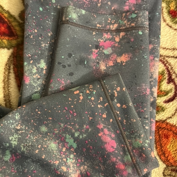 Lilac Purple Girls Capri Leggings Mesium 8-10 - Picture 3 of 6